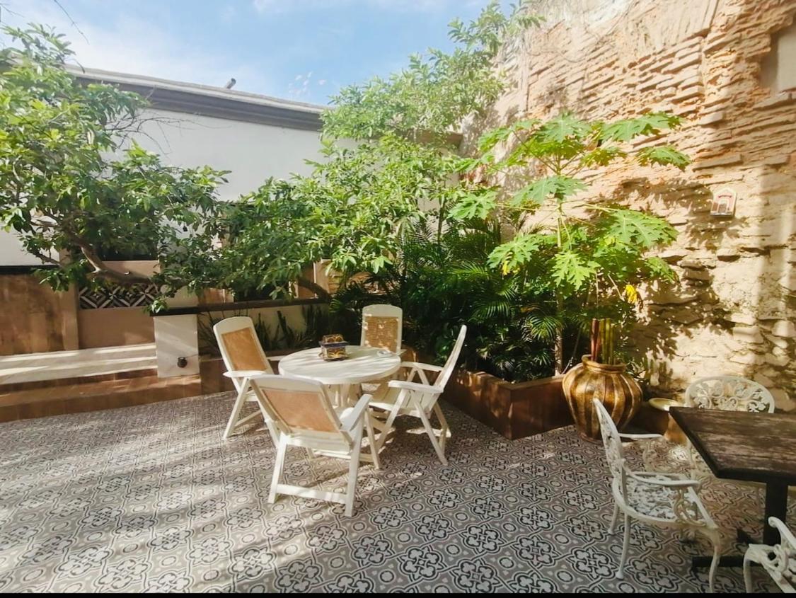 The Black Tree Hotel Colonial Mazatlan Dış mekan fotoğraf